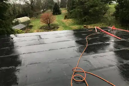 warm desk roofing stage - 4 roof covering